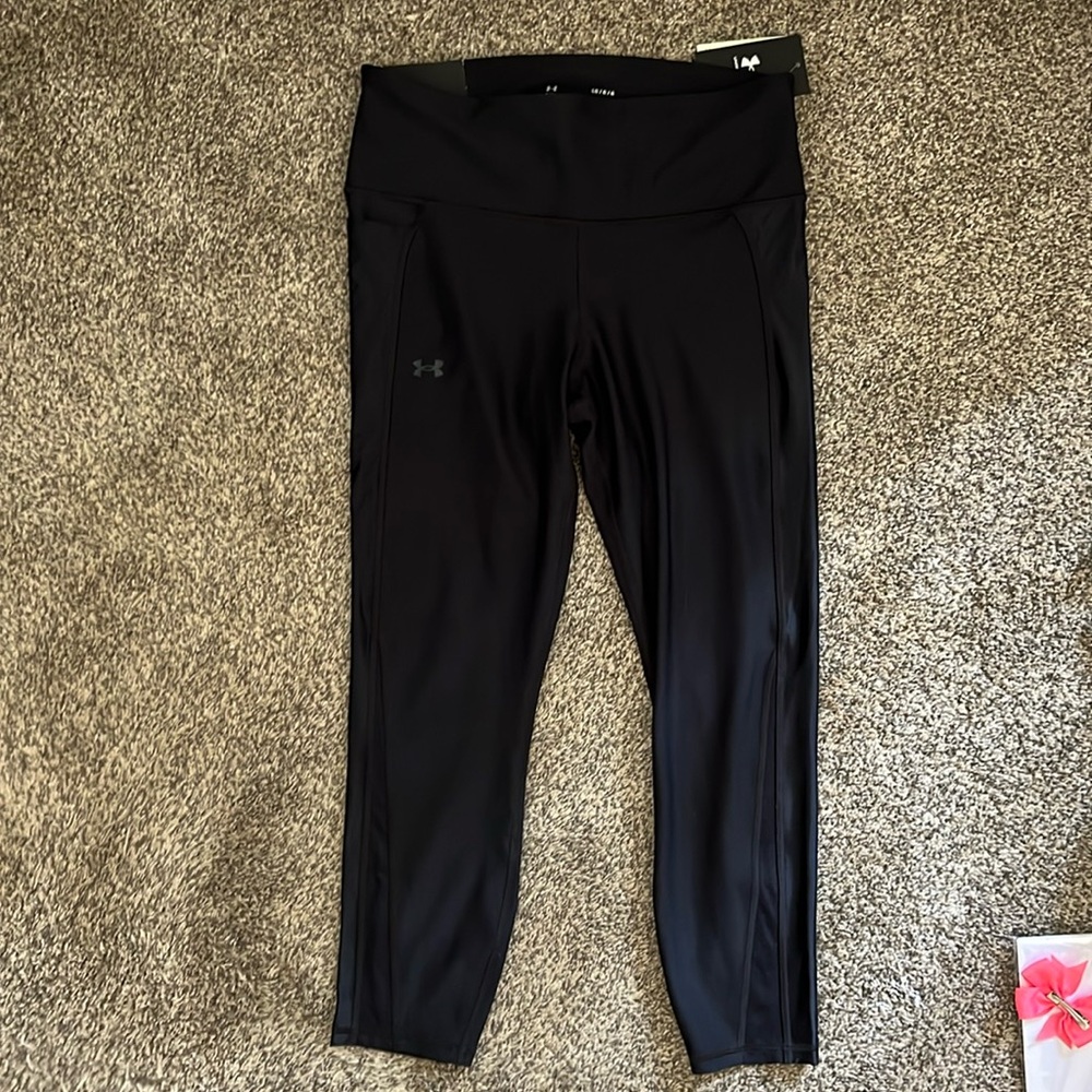 Under Armour high rise ankle legging